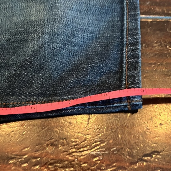 Joes jeans shorts 27 color Zendaya original $138  from Dillards - Picture 7 of 10